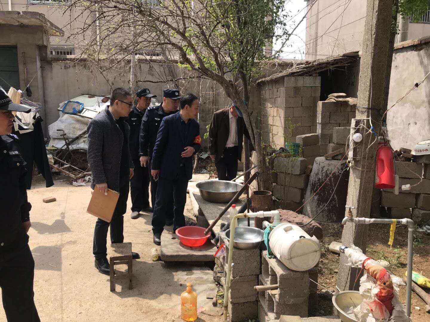 禁种铲毒图2.jpg