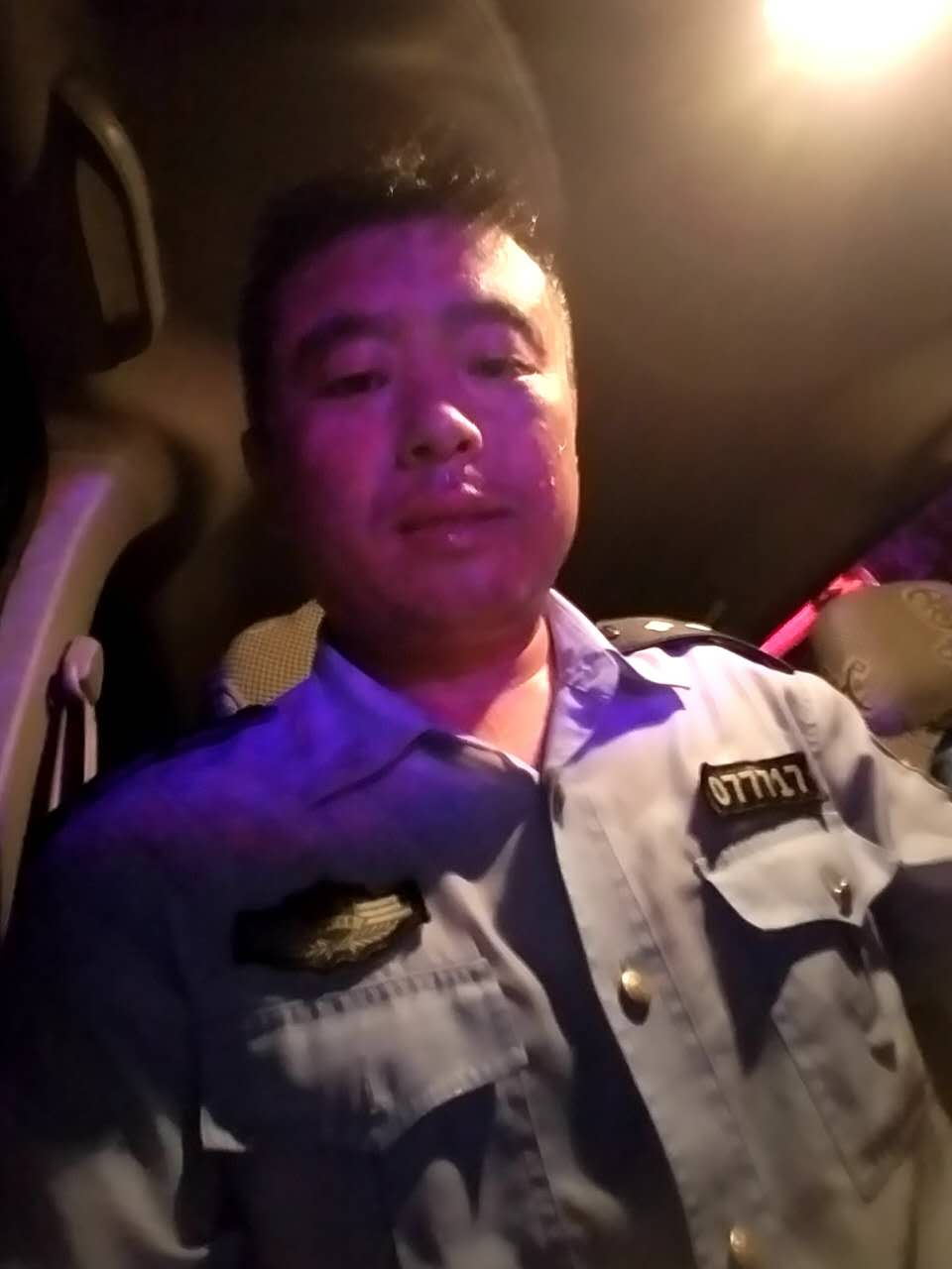 一线民警：夜间接警一分钟处警五小时_看图王.jpg