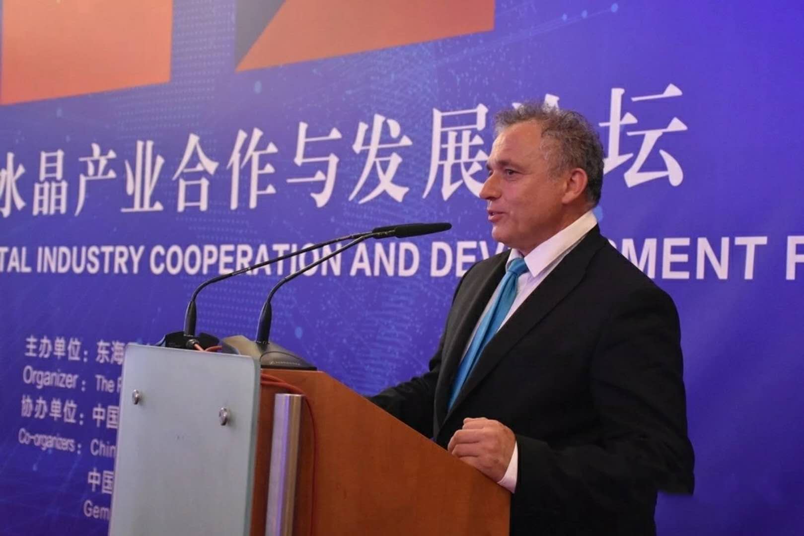 10后面.jpg