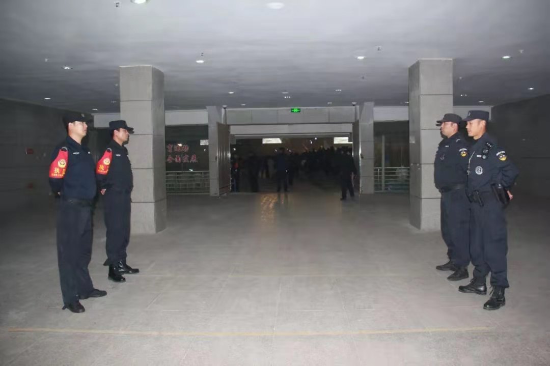 05.jpg